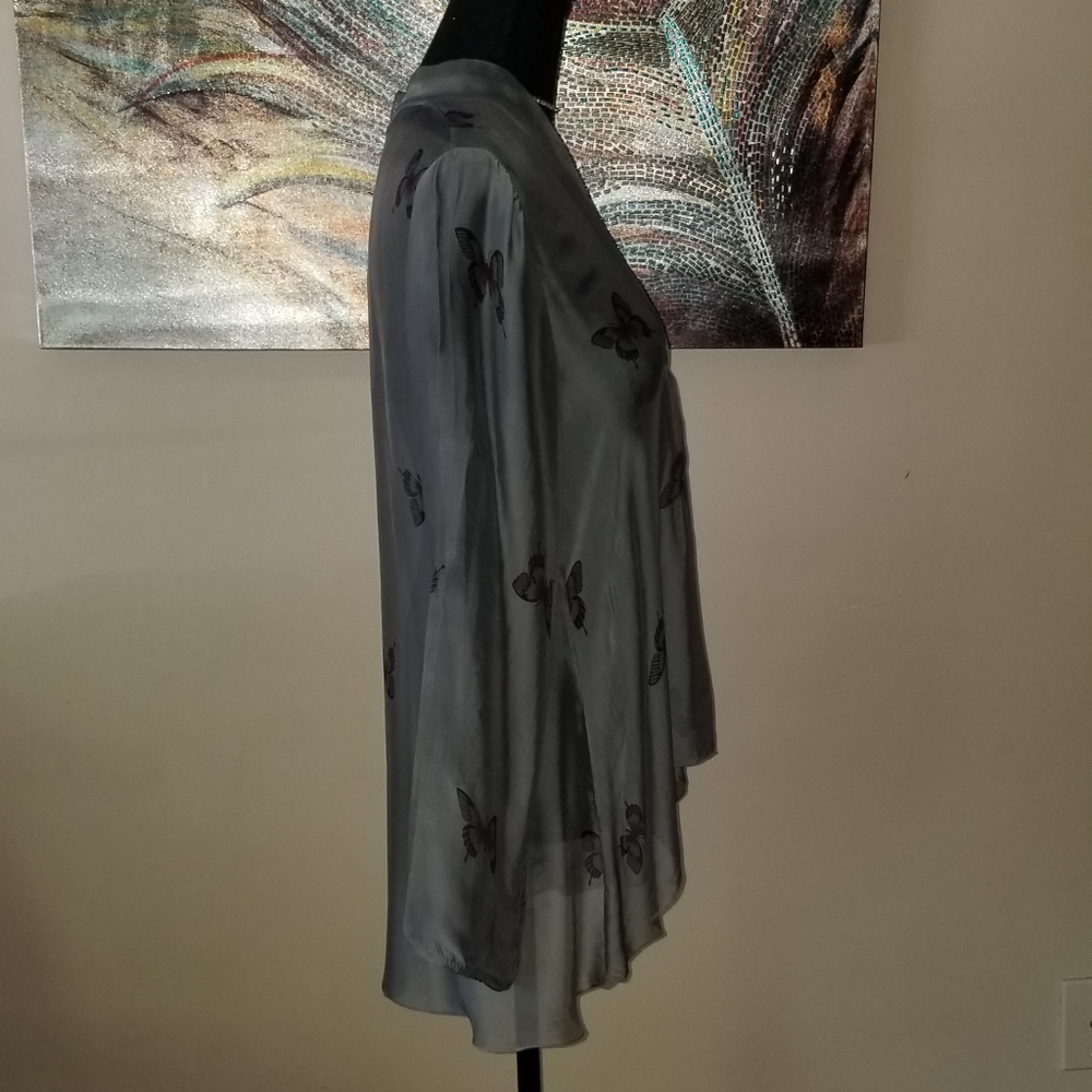 Faith & Zoe Blouse - Picture 2 of 6